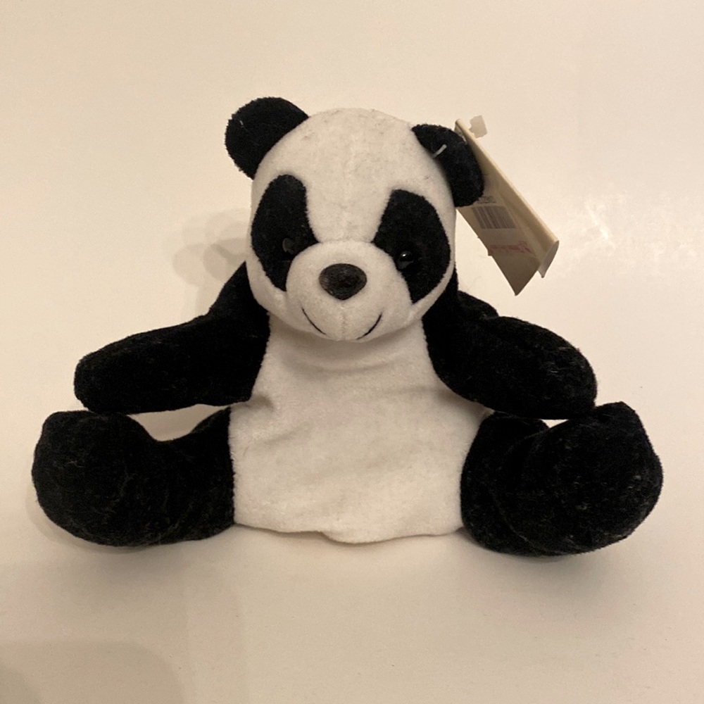 NWT VTG Y2K 90s Floppy Friends Patterson Panda Stuffed Beanie Toy Black White
